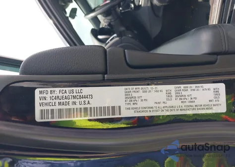 2021 Jeep Grand Cherokee Laredo X 4X2 z USA, uszkodzony, nr VIN 1C4RJEAG7MC844473